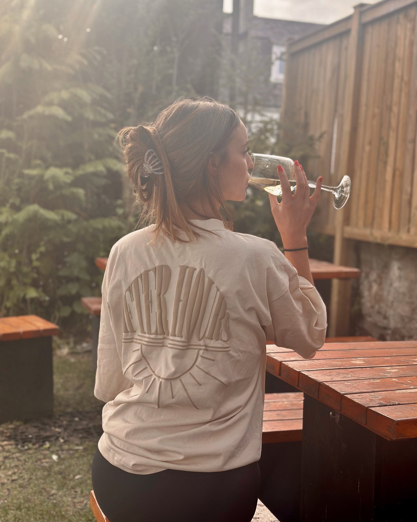 The Off Hours Tee - Sand