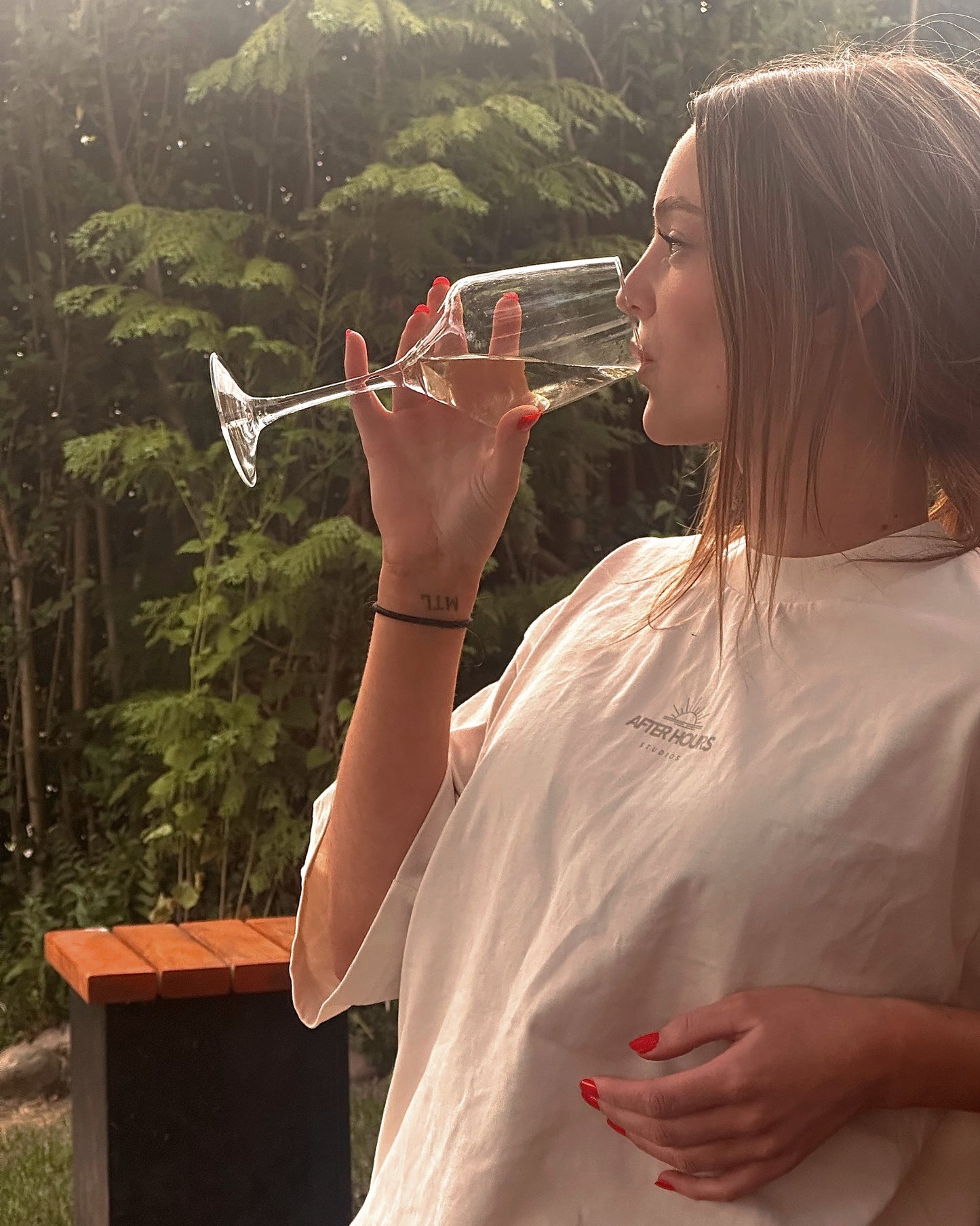 The Off Hours Tee - Sand